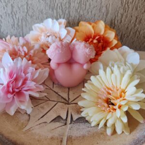 Maci testvérek szívvel formagyertya