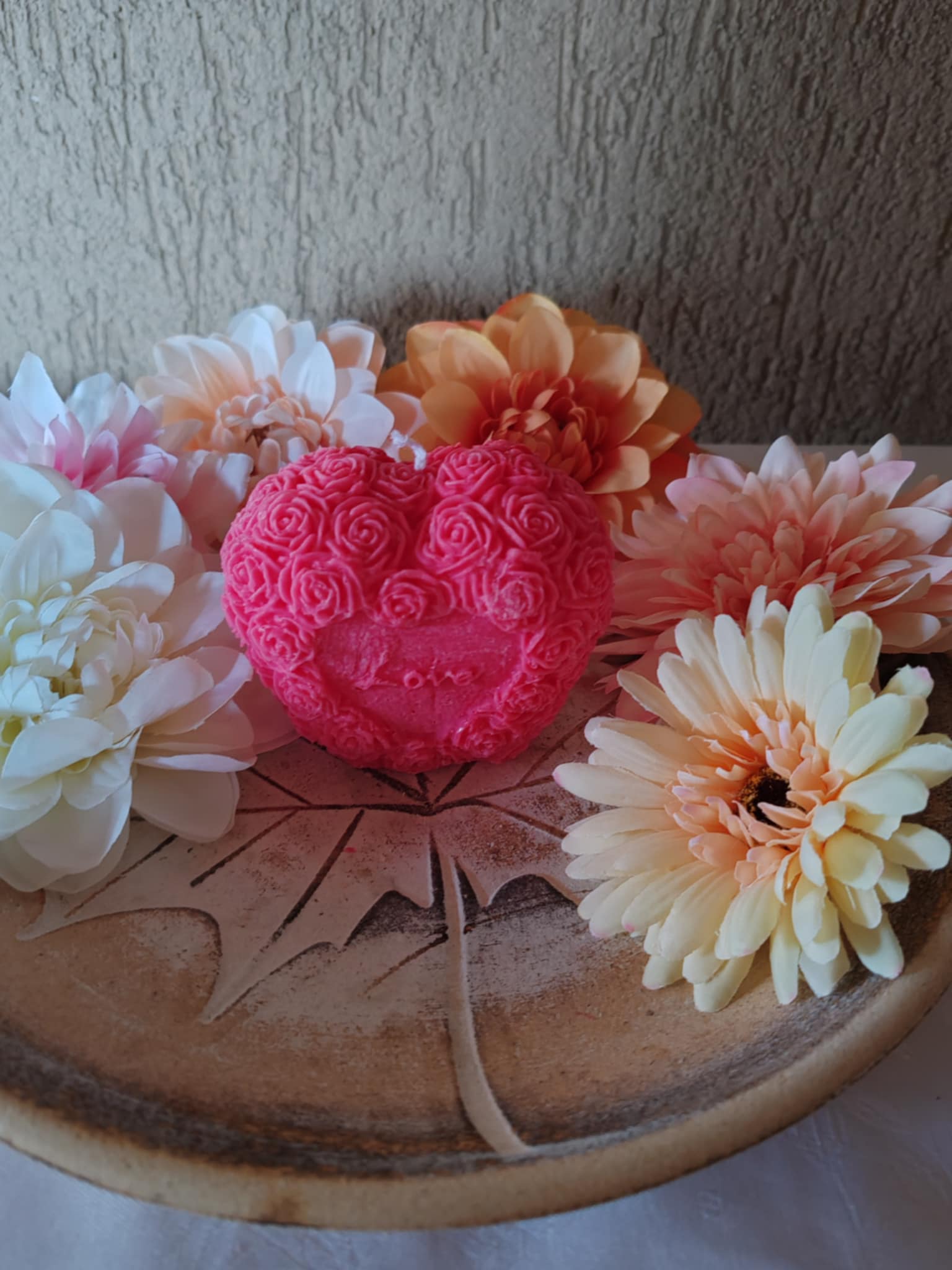 Rózsás szivecske formagyertya